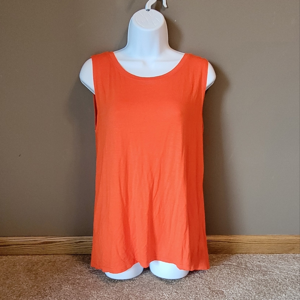 Old Navy Bright Orange Flowy Open Back Tank Top NWT Never Worn Size Medium